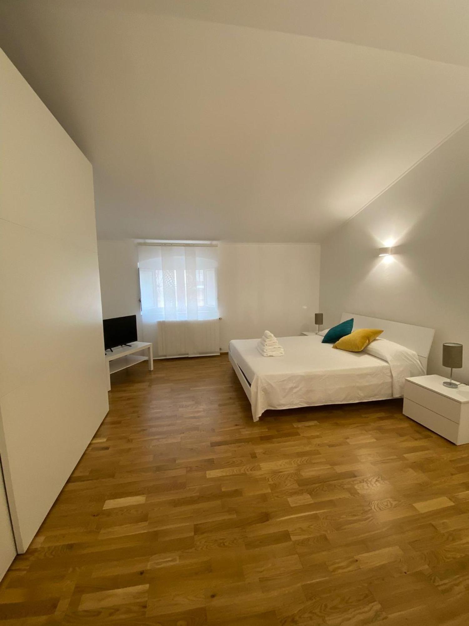 Apartmán La Casa Di Lello Taranto Exteriér fotografie