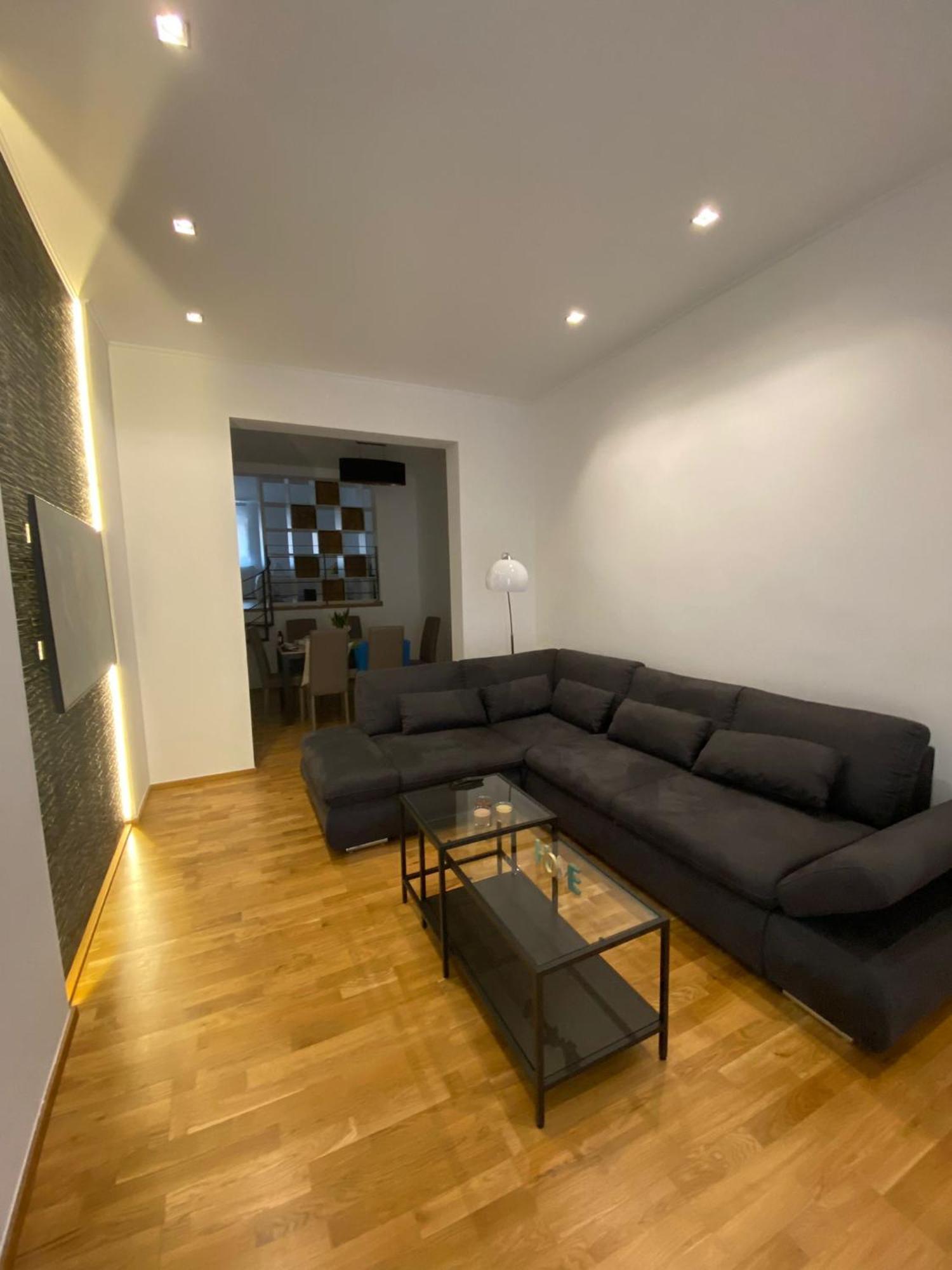 Apartmán La Casa Di Lello Taranto Exteriér fotografie